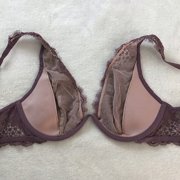 Victoria’s Secret Very Sexy Lace Plunge Bra Studded Trim 34C - Picture 13 of 13